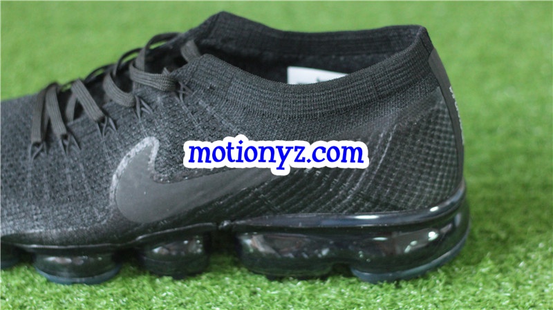 Nike Air Vapormax Flyknit Black